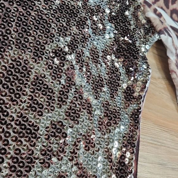 🔹️Cache Brown & Cream Sequined Leopard Burnout Long Sleeve Top Small - Picture 6 of 12